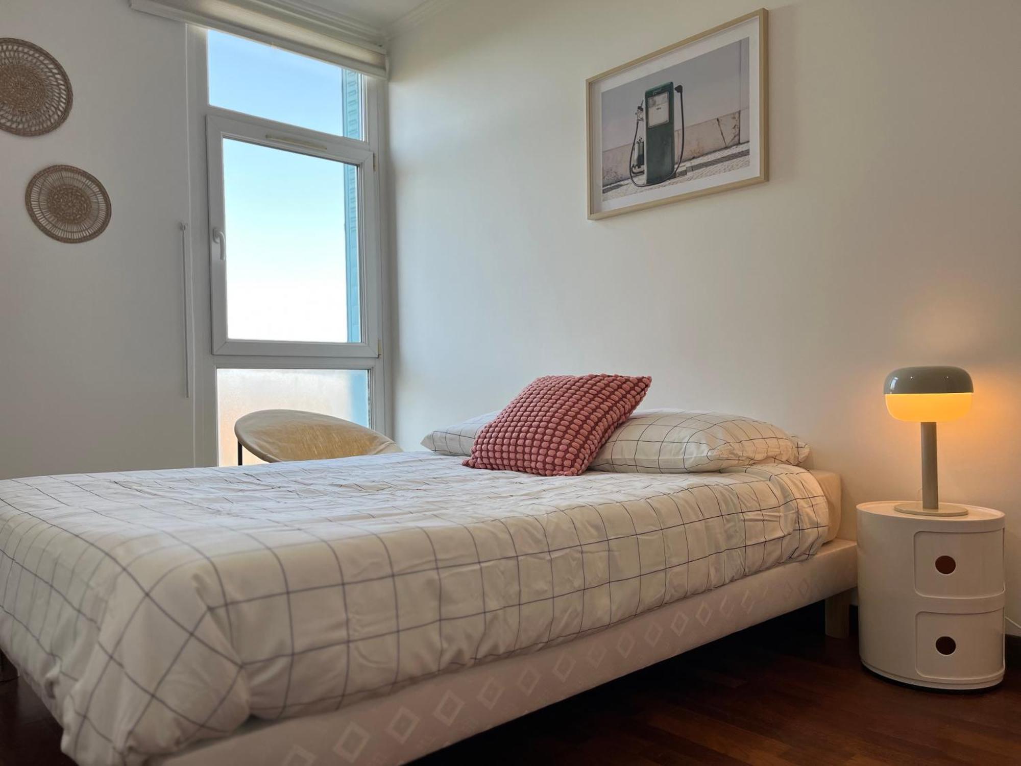 Miramar Apartment Bron